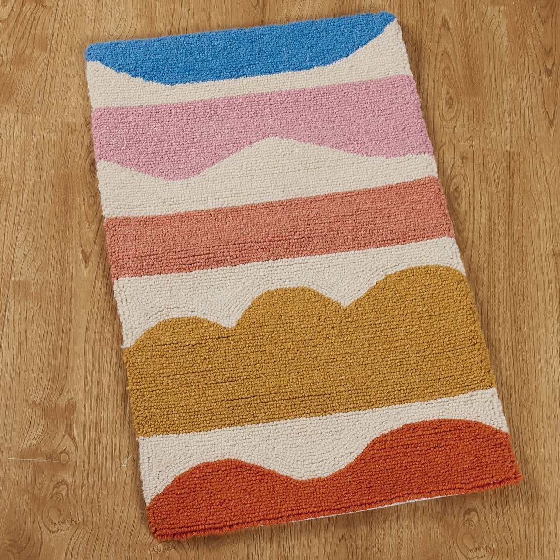 Chicago Hook Rug Wavy Shapes Small Wool Hook Rug – Mutual Adoration + POST